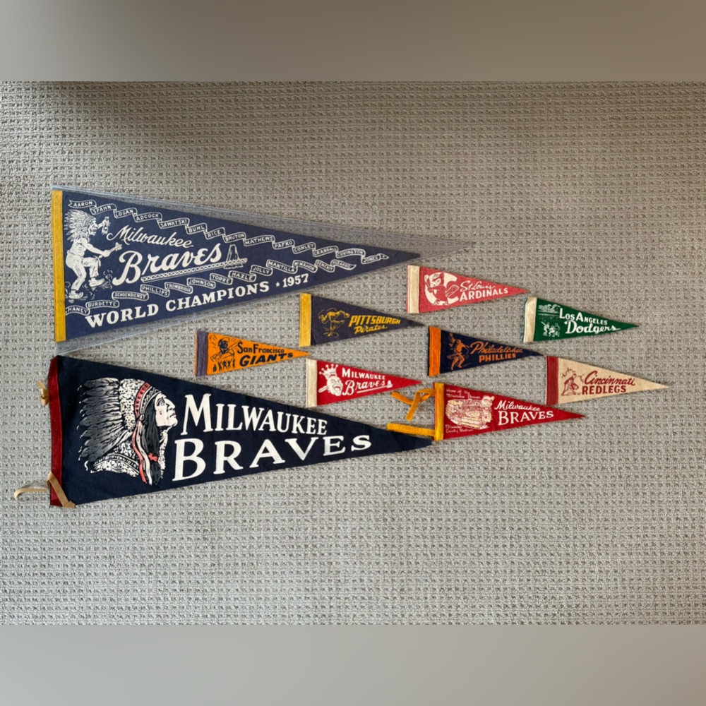 Vintage Milwaukee Braves & MLB Team Pennants Set - Multi Color